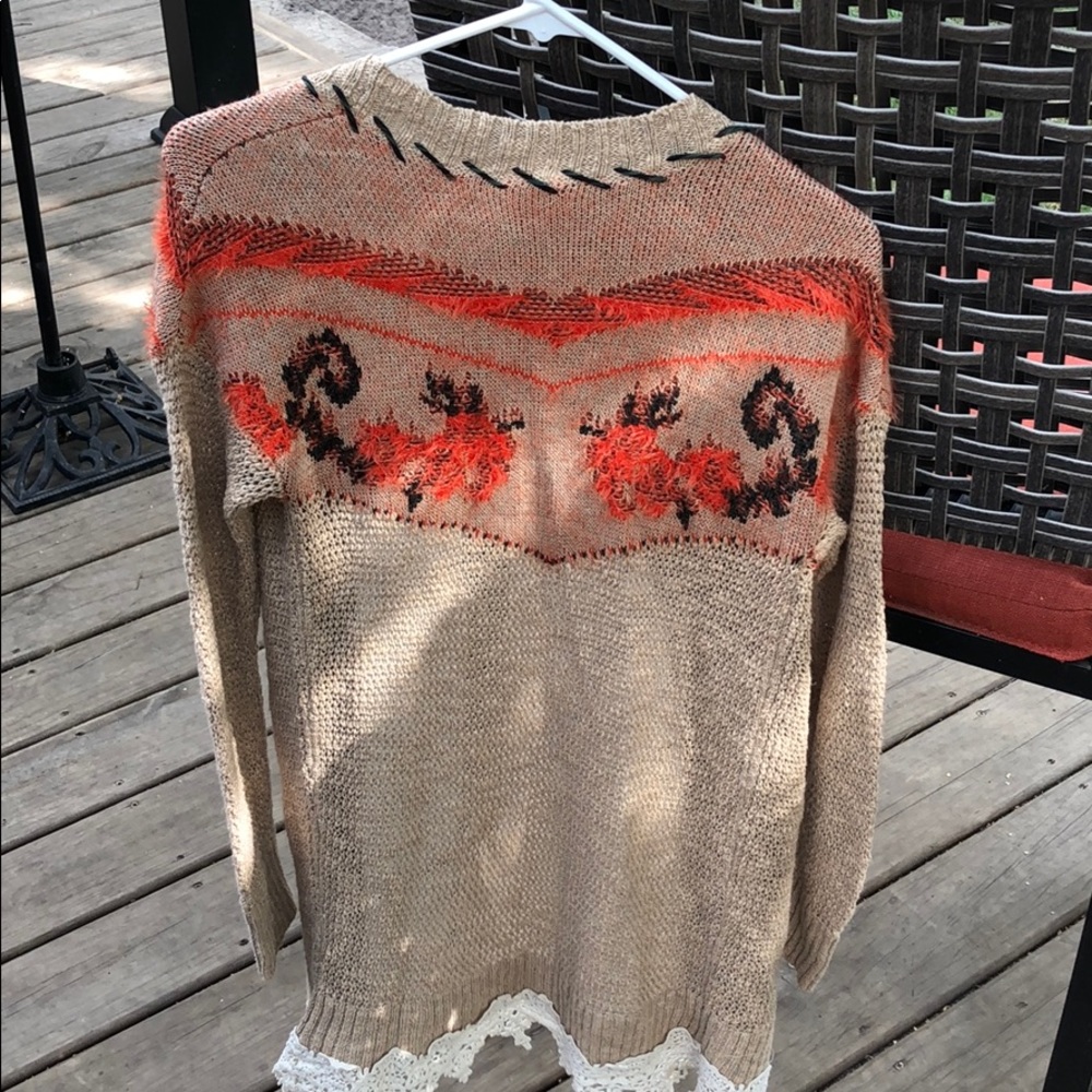 Sweater - Picture 3 of 3